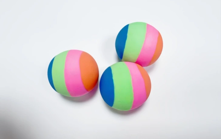 MULTICOLOR PANEL BALL, model AG000, assortment view