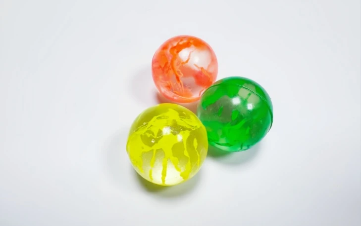 COLOR CRACKLE BALL, model B0013, assortment view