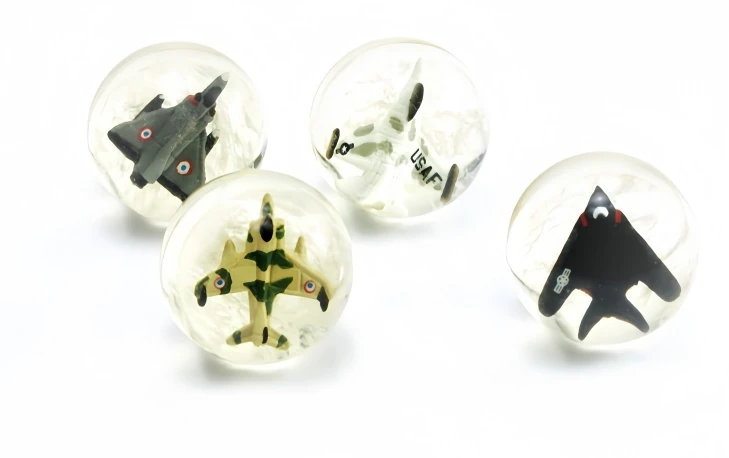 AIRCRAFT FIGURINE BALL, model CP00A, assortment view