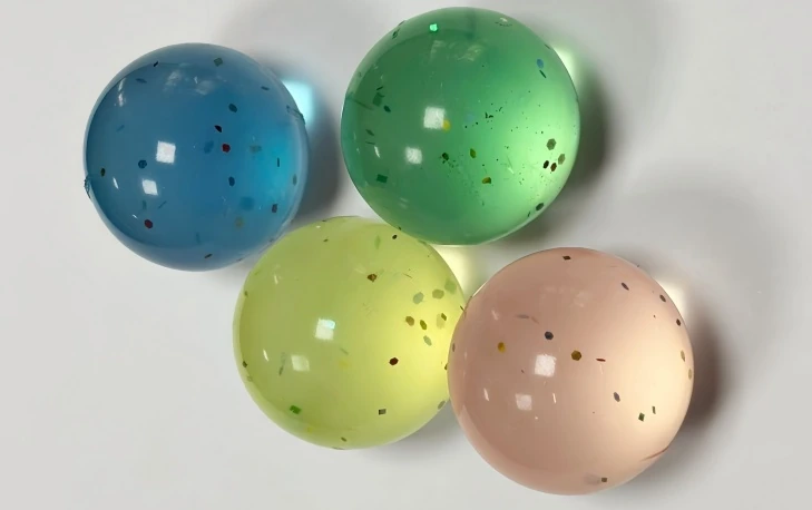 COLORED SPARKLE GLOWING BALL, model E000A, assortment view