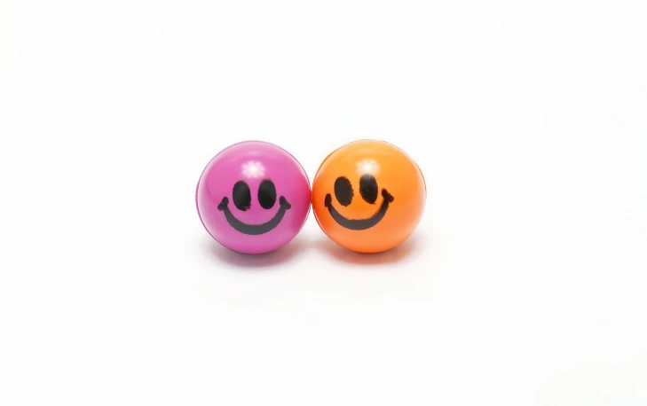 COLORED SMILE FACE BALL, model PR019, assortment view