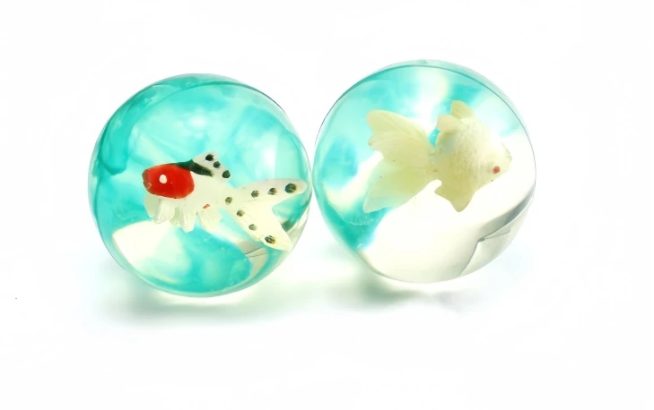 GOLDFISH FIGURINE BALL, model PR044, assortment view