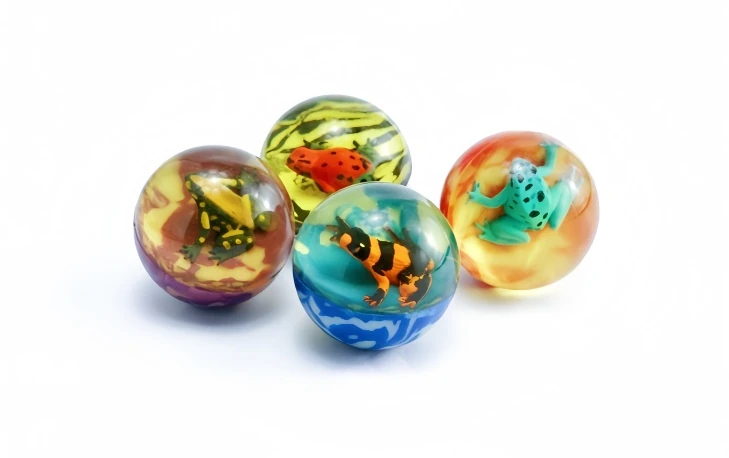 FROG FIGURINE BALL - II, model TG000, assortment view
